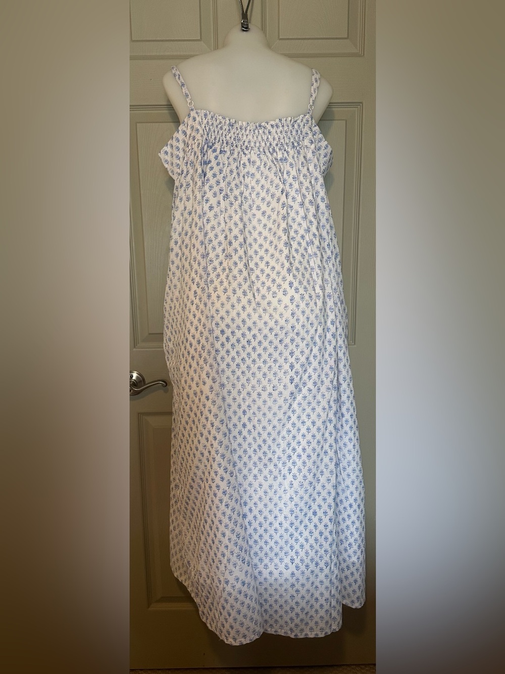 MUJI Block Print Camisole Maxi Dress
✨ Brand New with Tags (NWT) ✨ - Picture 6 of 7